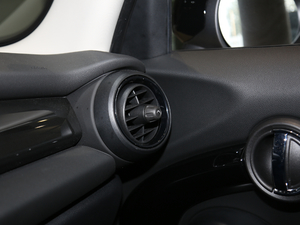 2021T 1.5T COOPER  п؅^