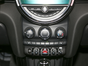 2021T 1.5T COOPER  {{