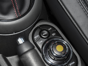 2021T 2.0T COOPER S ˇg п؅^