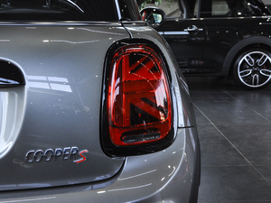 2021T 2.0T COOPER S ِ܇ β