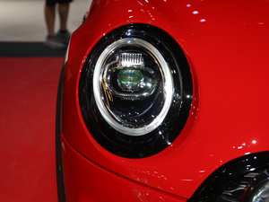 20212.0T COOPER S ̖o ^