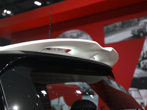 20212.0T COOPER S ̖o ^