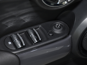 2021T 1.5T ONE {܇ƅ^(q)	