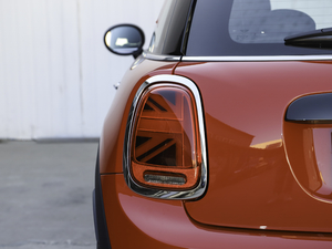 2021T 1.5T COOPER ˇg ^