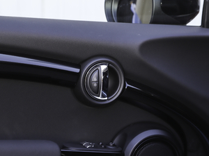 2021T 1.5T COOPER ˇg g