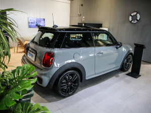 2021T 1.5T COOPER ِ܇ w^