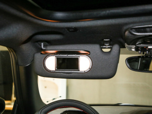 2021款三门版 1.5T COOPER 赛车手 遮阳板（左）