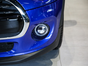 2021款五门版 1.5T COOPER 艺术家 前雾灯