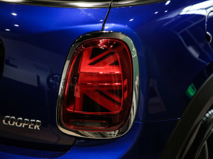 2021T 1.5T COOPER ˇg ^