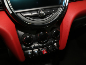 2021T 1.5T COOPER ِ܇ п؅^