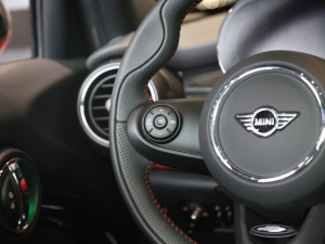 2021T 1.5T COOPER ِ܇ п؅^