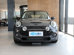 2021款五门版 2.0T COOPER S 赛车手 正前