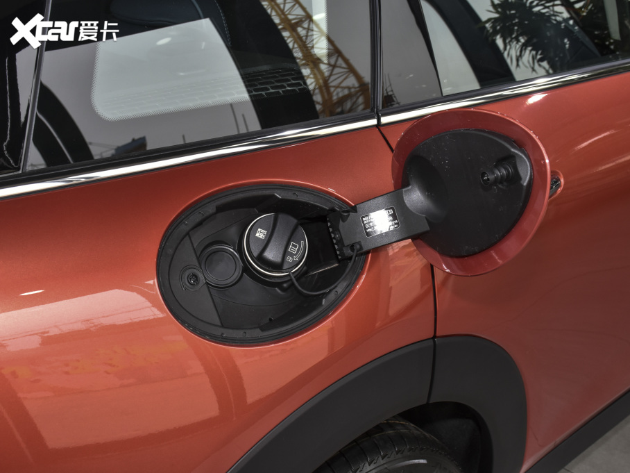 2021MINI CLUBMAN 1.5T COOPER bp