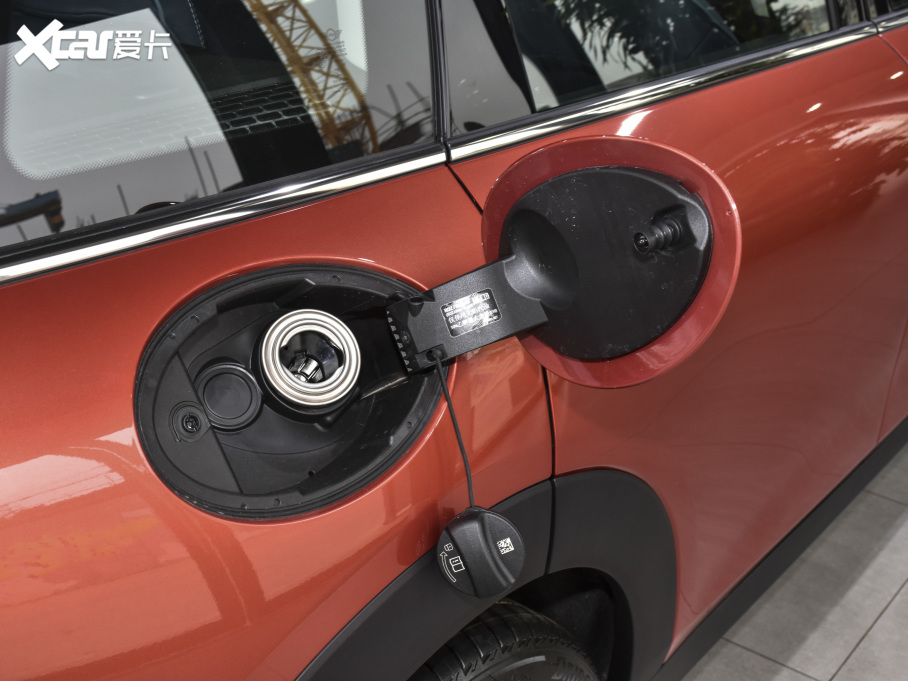 2021MINI CLUBMAN 1.5T COOPER bp