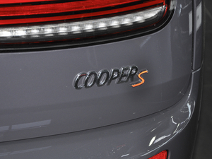 20212.0T COOPER S ^