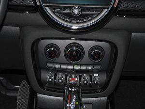 20212.0T COOPER S {{