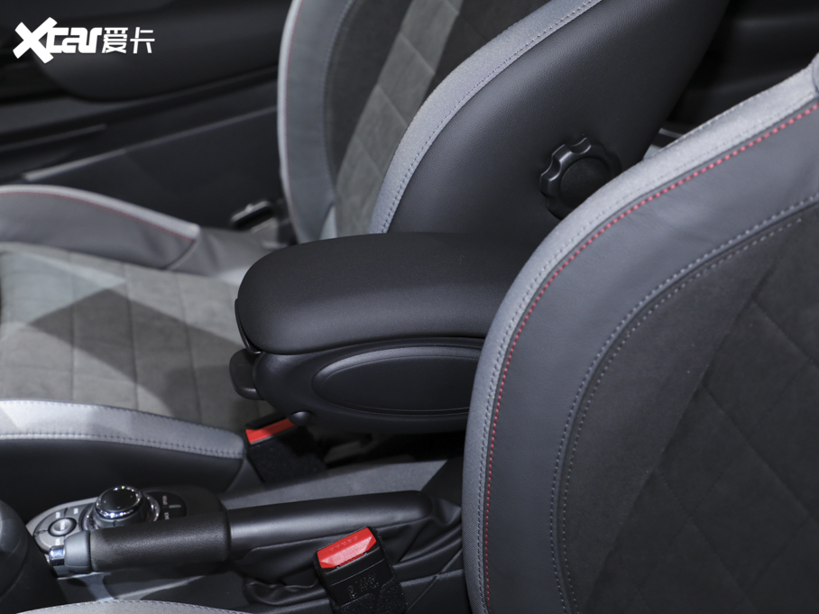 2022MINI T 2.0T COOPER S ˇg