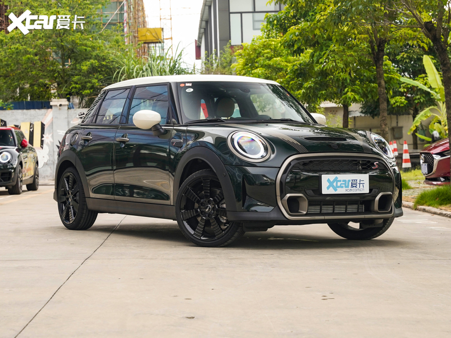 2022MINI 2.0T COOPER S ؄e T