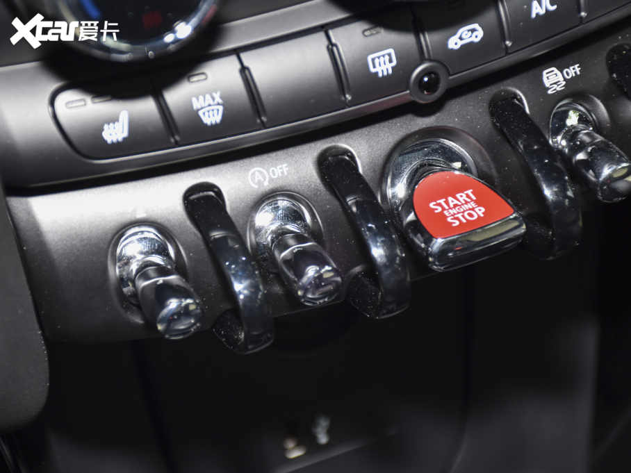 2022MINI 2.0T COOPER S ؄e T