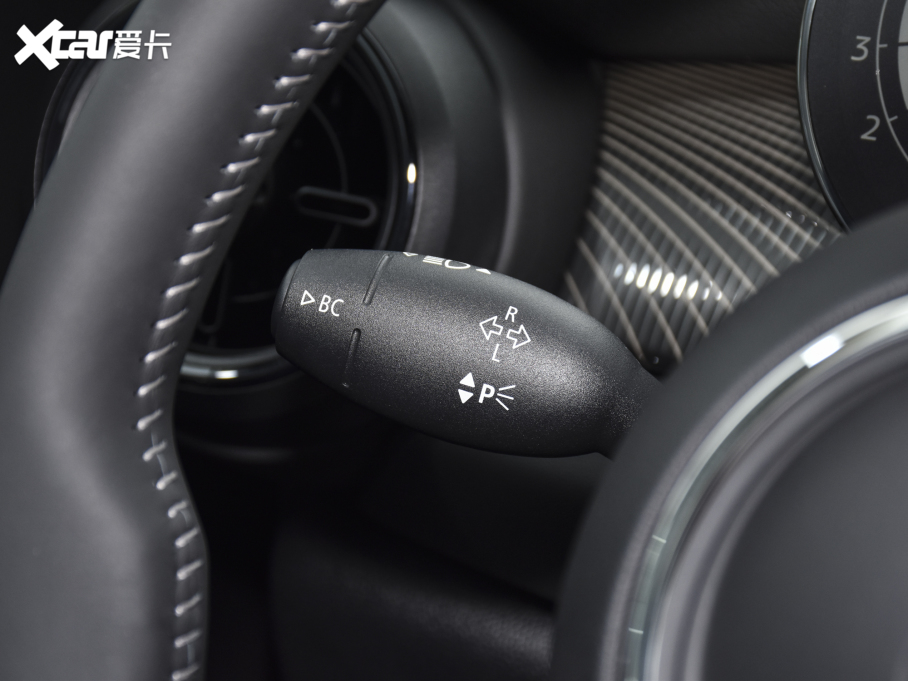 2022MINI 2.0T COOPER S ؄e T