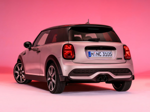 2022T 2.0T COOPER S  w^