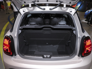 2022T 2.0T COOPER S ˇg g