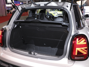 2022T 2.0T COOPER S ˇg g