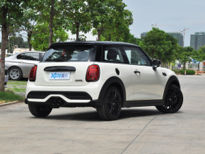 2022T 2.0T COOPER S (jng) w^