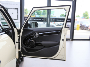 2022T 1.5T COOPER   g