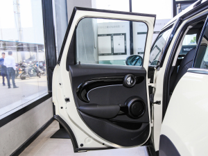 2022款五门版 1.5T COOPER 经典派  左后车门
