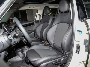 2022T 1.5T COOPER   {