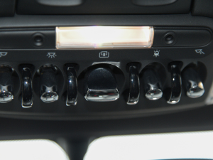 2022Ŀ T 2.0T COOPER S ِ܇ п؅^