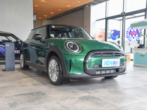 2022Ŀ T 1.5T COOPER  w^