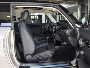 2022Ŀ T 1.5T COOPER ˇg g