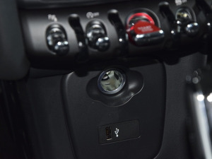 2022Ŀ T 1.5T COOPER ˇg п؅^