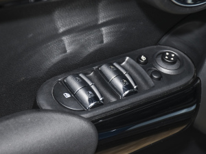 2022Ŀ T 1.5T COOPER ˇg п؅^