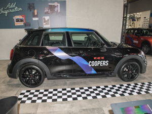 2022款五门版 1.5T COOPER 黑标特别版 正侧（右）