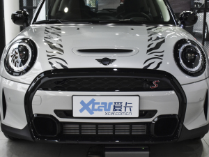 2022款三门版 2.0T COOPER S The Coopers 纪念版 中网