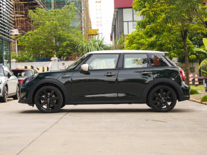 2022款2.0T COOPER S 执迷特别版 五门版 正侧（左）