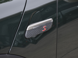 20222.0T COOPER S ؄e T ^