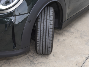 20222.0T COOPER S ؄e T ^