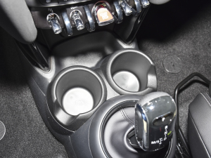 20222.0T COOPER S (zh)؄e T ǰű