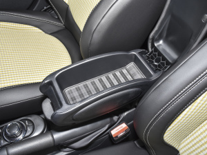 20222.0T COOPER S ؄e T g