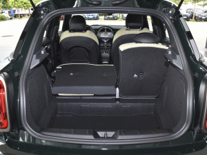 20222.0T COOPER S (zh)؄e T g