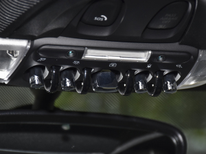 20222.0T COOPER S ؄e T п؅^