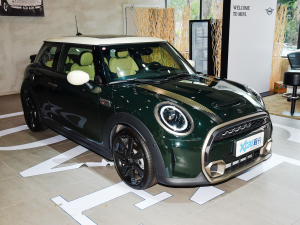 20222.0T COOPER S (zh)؄e ǰ45