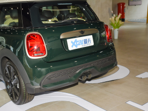 20222.0T COOPER S ؄e ^