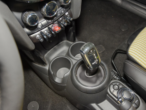 20222.0T COOPER S (zh)؄e g