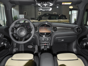 20222.0T COOPER S ؄e ȫ