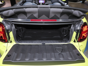 20222.0T COOPER S CABRIO Sidewalk  g